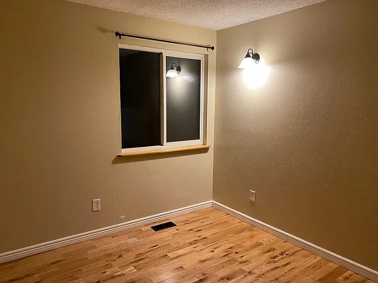 9430 W Wagontrail Dr — Photo 17
