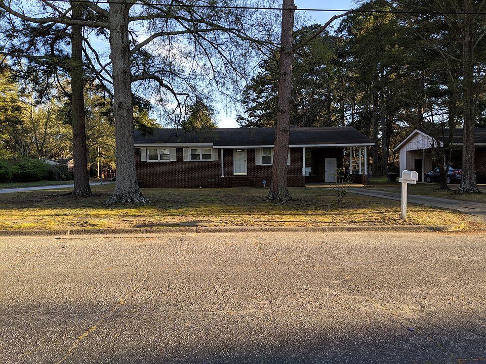 2nd image of 1545 Beverly Rd