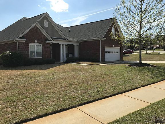 Large Yard!