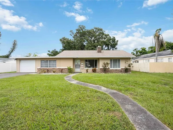 1415 26th St W #1, Bradenton, FL 34205