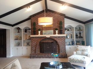 16708 E George Franklyn Dr, Independence, MO 64055