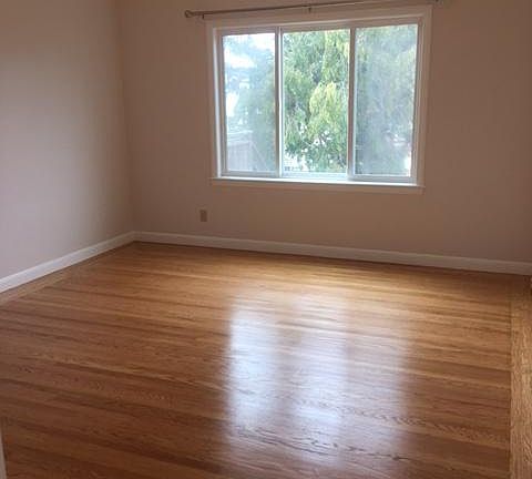 3rd image of 2435 29th Ave