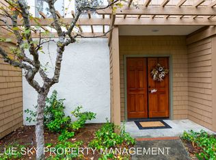 6105 Abbey Rd, Aptos, CA 95003