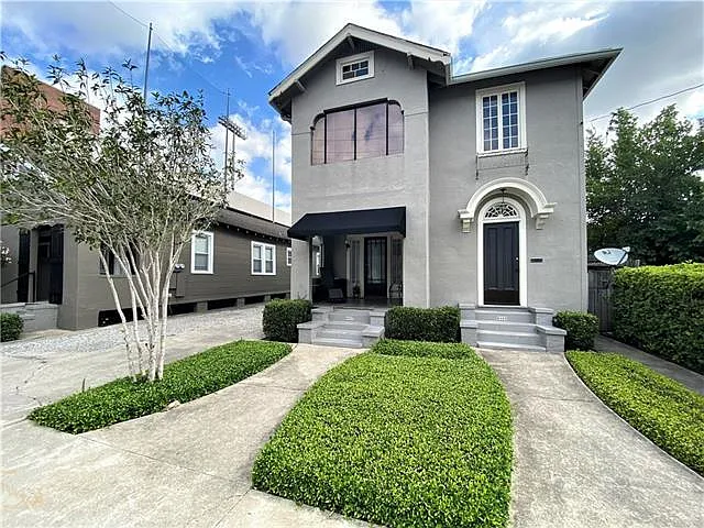 6325 S Johnson St — Photo 1