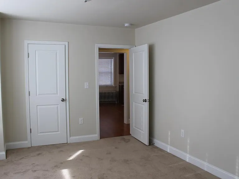 1027 W Lancaster Ave #FRONT — Photo 10
