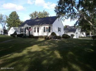 200 N Michigan Ave, Vicksburg, MI 49097