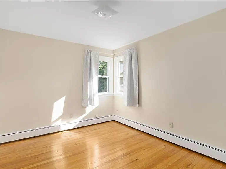 9 Chestnut Hill Rd #B — Photo 18