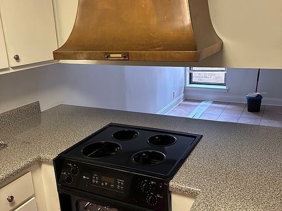 3rd image of 1862 Poplar Woods Cir E APT 3