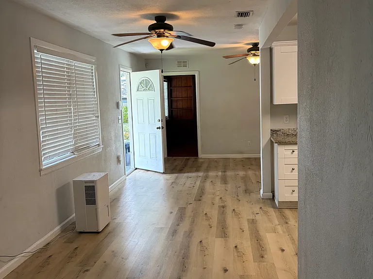 1501 W River Shore Way — Photo 7