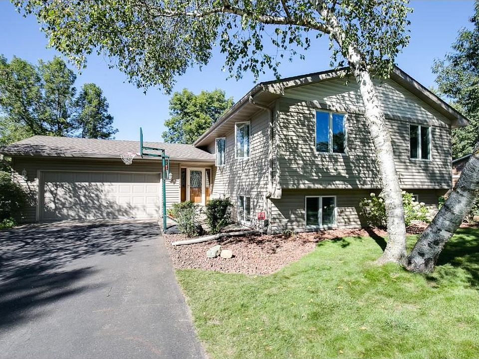 1st image of 1724 Heron Ln N