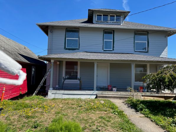 215 K St