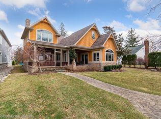 3520 Edgewood Park Dr, Commerce Township, MI 48382