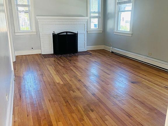 Living room: 1st floor