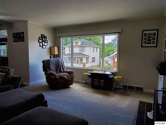 5th image of 1411 N Grandview Ave