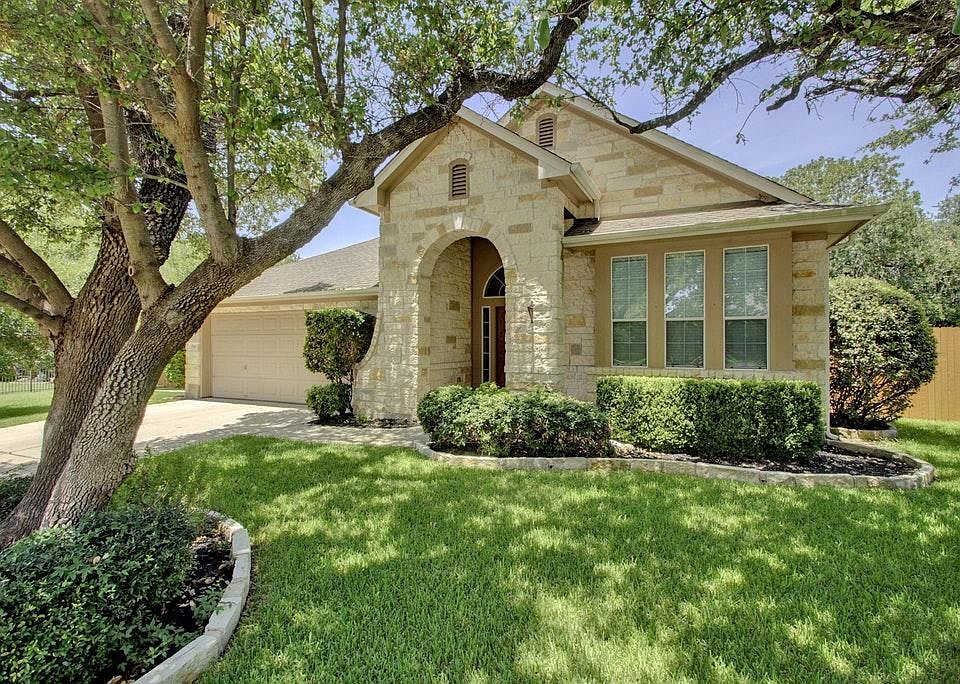 1st image of 3840 Aqua Ln