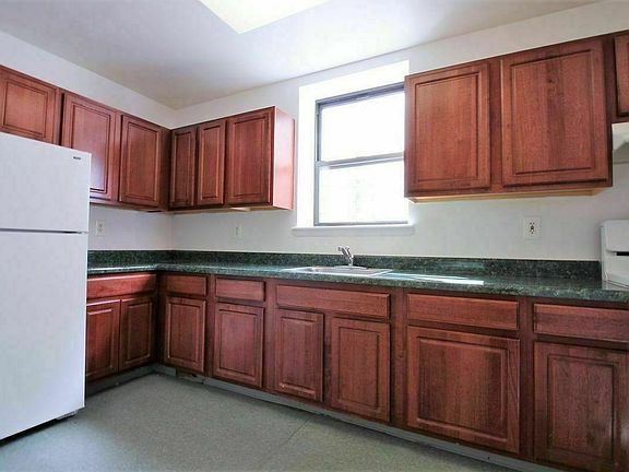 5th image of 216 W 111th St APT 5A