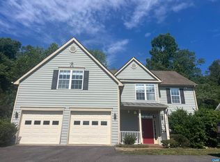 560 Rolling Valley Ct, Charlottesville, VA 22902