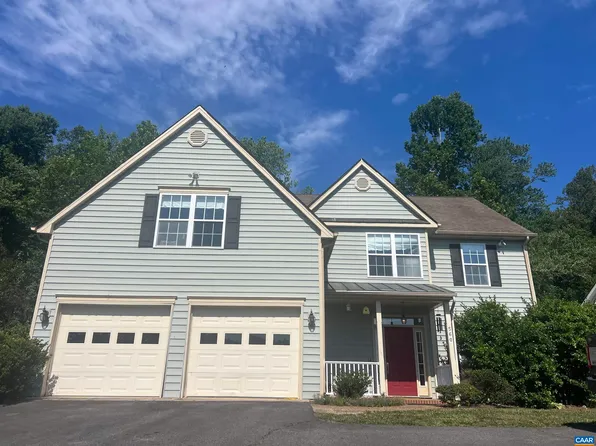 560 Rolling Valley Ct, Charlottesville, VA 22902
