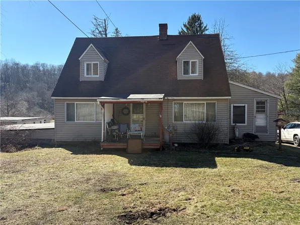 79 Longo Ln, Punxsutawney, PA 15767