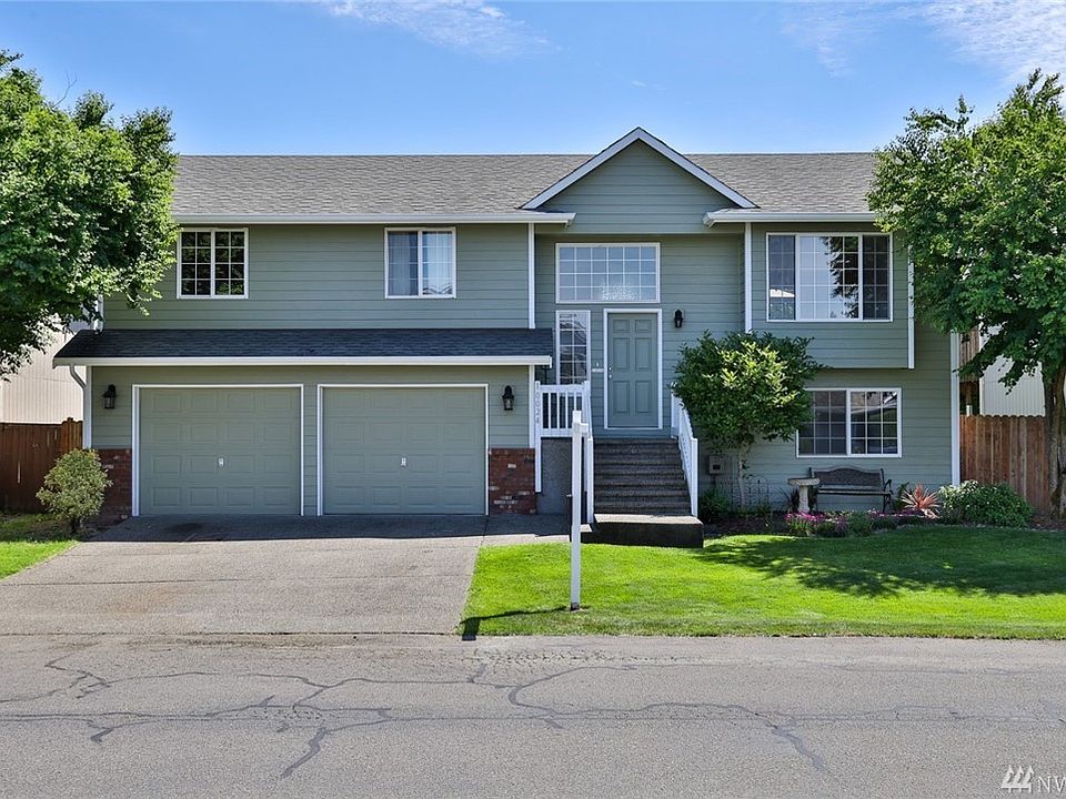 1st image of 10024 140th Street Ct E