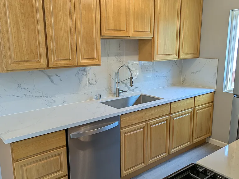 329 Ethyl St #4 — Photo 4