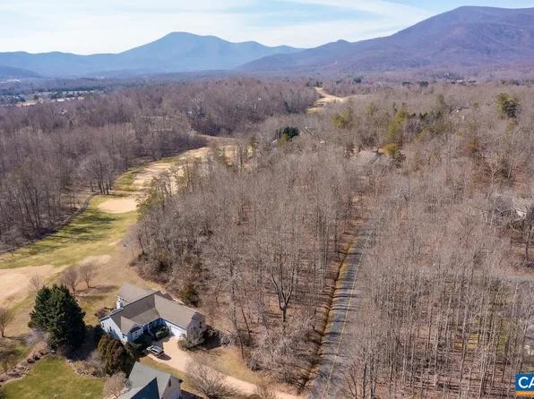 914 Stoney Crk E, Nellysford, VA 22958