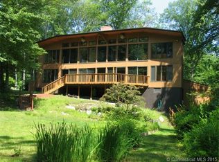 401 Three Corners Rd, Guilford, CT 06437