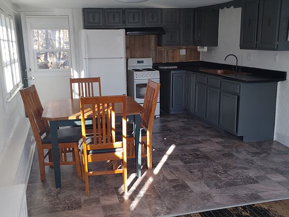 3rd image of 2404 S 10th St #H