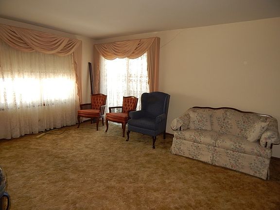 3rd image of 9146 W Grand Ave #2SW