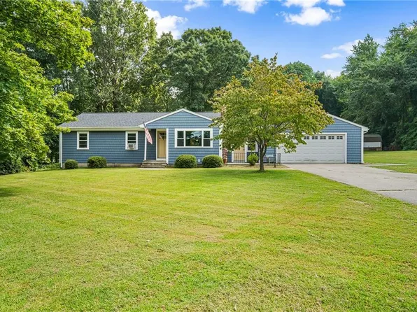 199 Sayles Hill Rd, North Smithfield, RI 02896