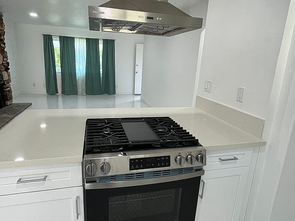 5th image of 12091 Adrian St APT B