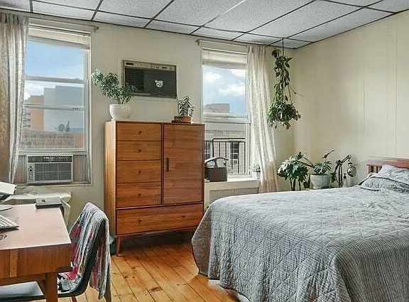 3rd image of 340 Leonard St #3