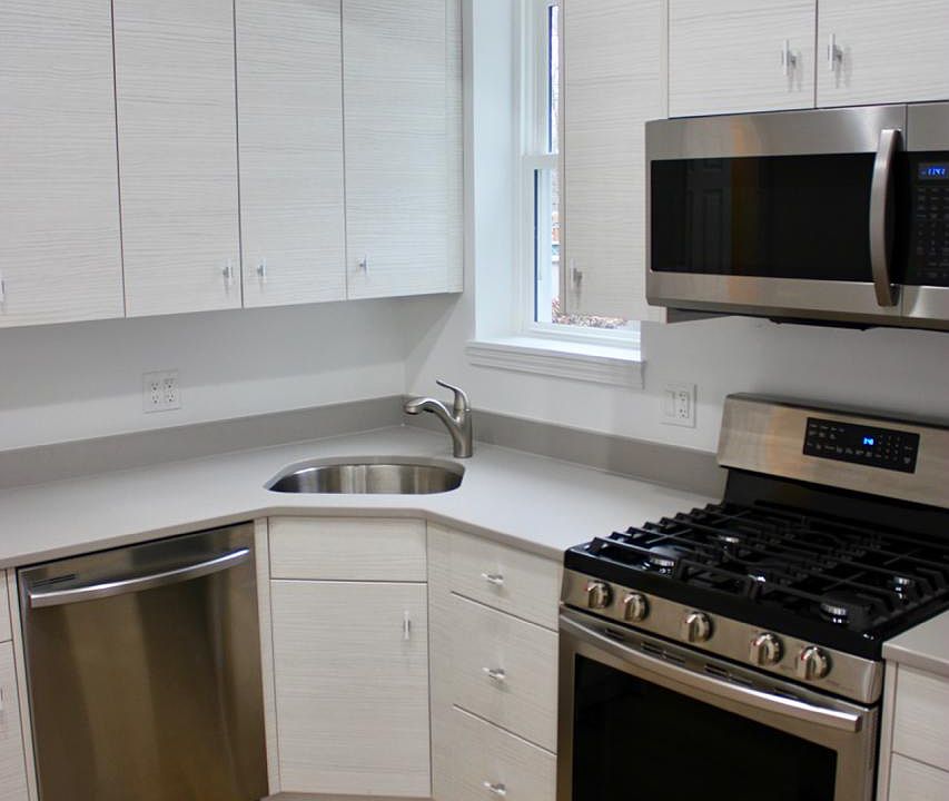 1st image of 4042 N Kolmar Ave #1