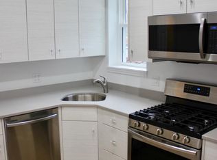 4042 N Kolmar Ave #1, Chicago, IL 60641