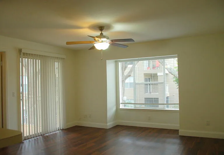 1845 Palm Cove Blvd #8-204 — Photo 2