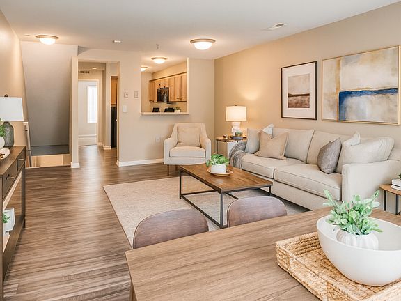 5th image of 1148 McAndrews Rd E #1154