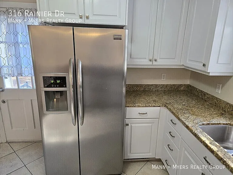 316 Rainier Dr — Photo 16