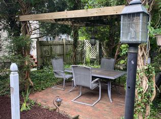 2106 Market St #A, Camp Hill, PA 17011