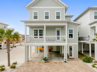 1481 Seaside Cir, Navarre, FL 32566