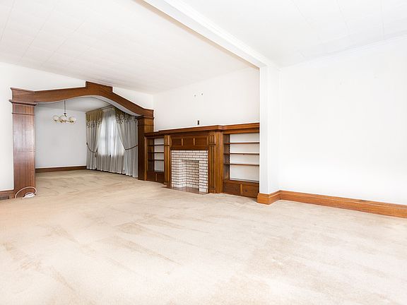 2nd image of 199 Easton Ave