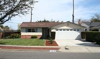 1st image of 1016 Cranberry Dr