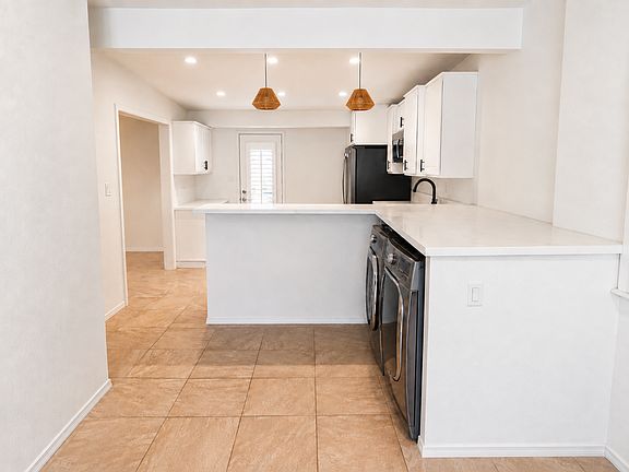 5th image of 38793 Vista Dr