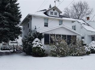 219 80th St, Niagara Falls, NY 14304