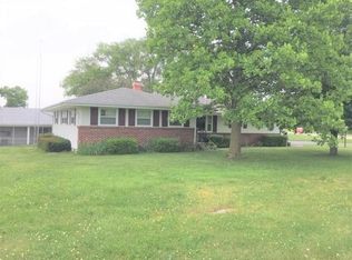 22122 Denmark Rd, Danville, IL 61834