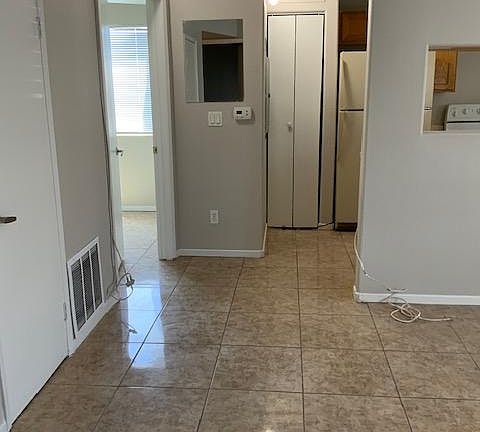 5th image of 231 W Philadelphia Ave