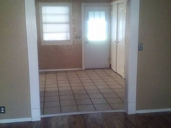 Looking into dinning room