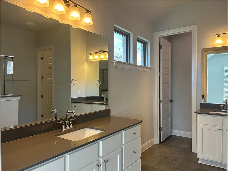 148 Kellogg Ln — Photo 15