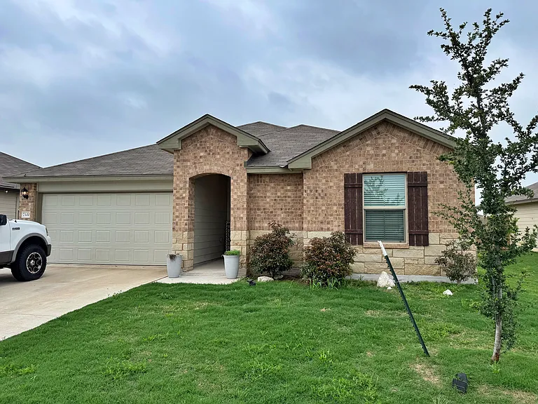 7100 Guadalupe Rd — Photo 10