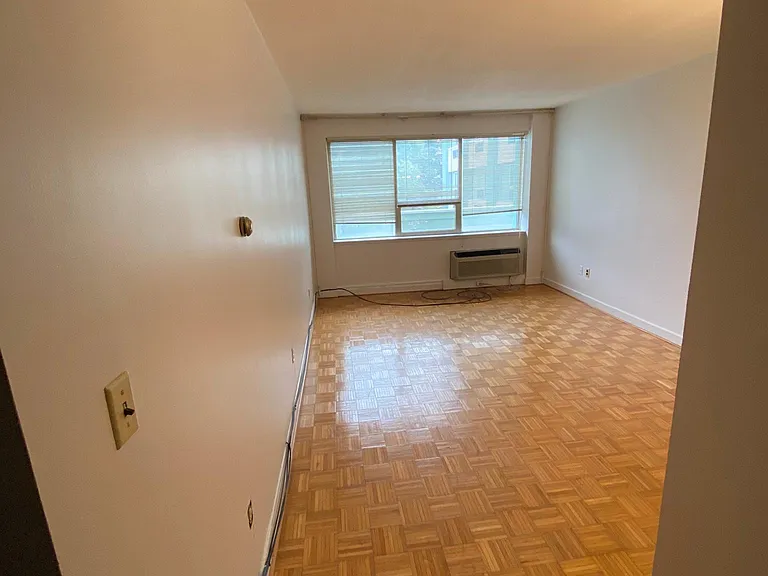 101 Mulberry St #220 — Photo 9