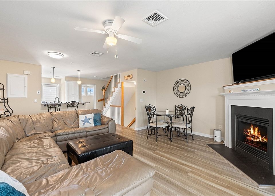 286 Village Condominium Association 595 N End Blvd Salisbury MA Zillow